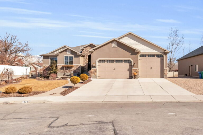 New Listing: 552 N 960 W, Lehi
